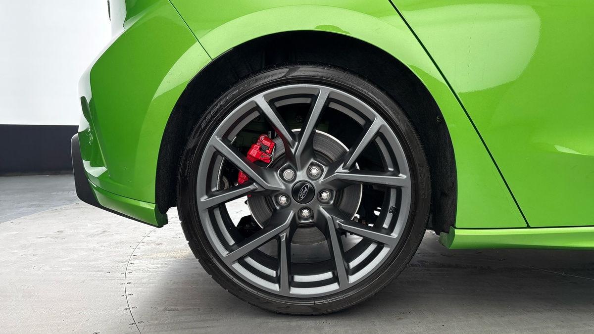 Used Ford Focus 2023 for sale - 76133207: Photo 10