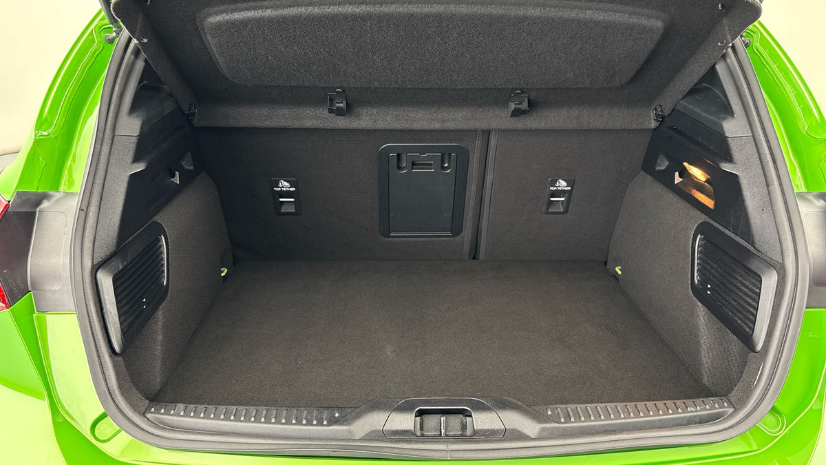 Used Ford Focus 2023 for sale - 76133207: Photo 11