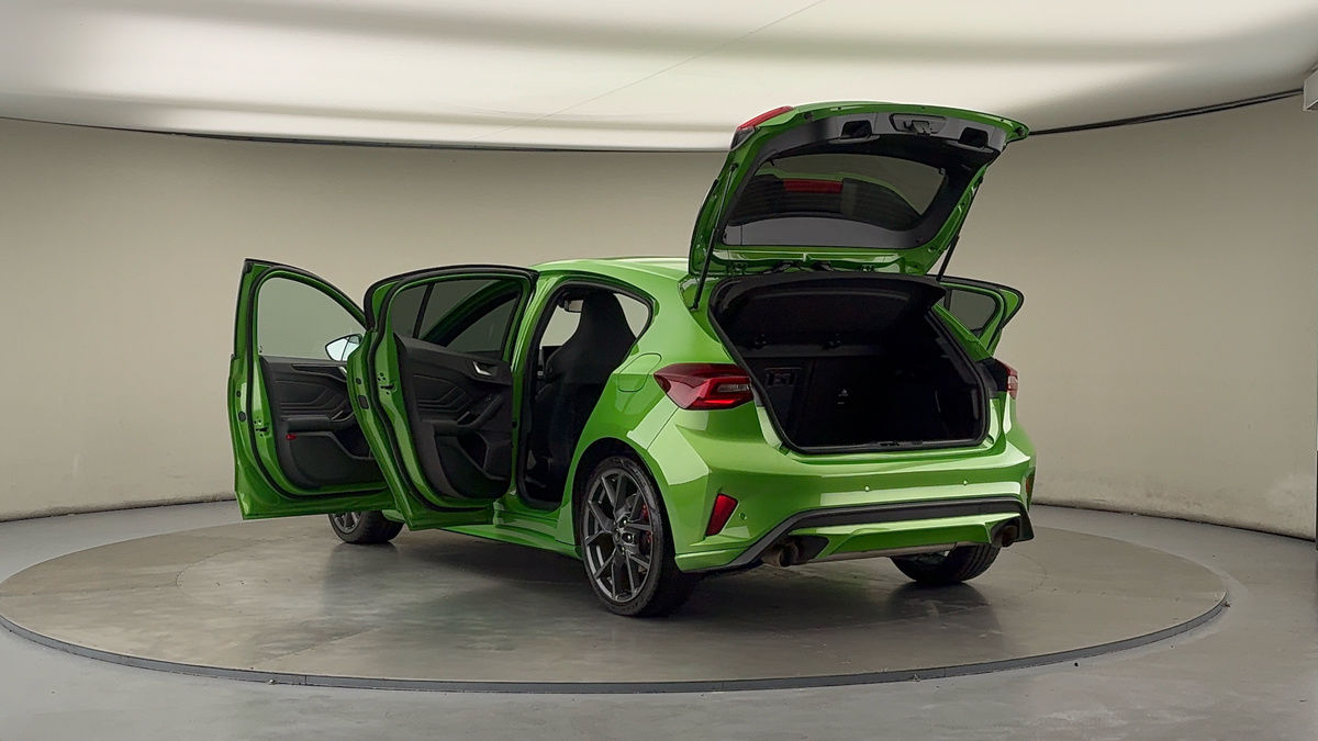 Used Ford Focus 2023 for sale - 76133207: Photo 23