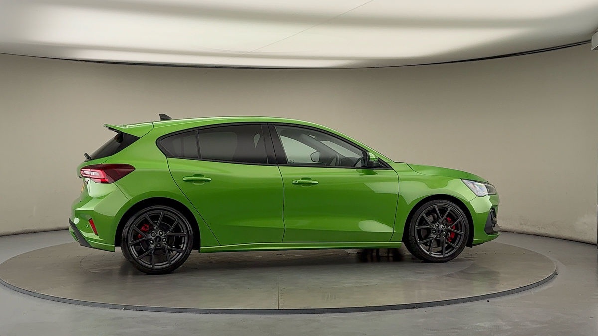 Used Ford Focus 2023 for sale - 76133207: Photo 40