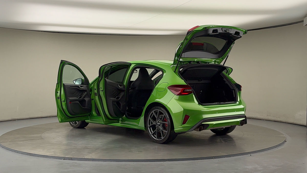 Used Ford Focus 2023 for sale - 76133207: Photo 46