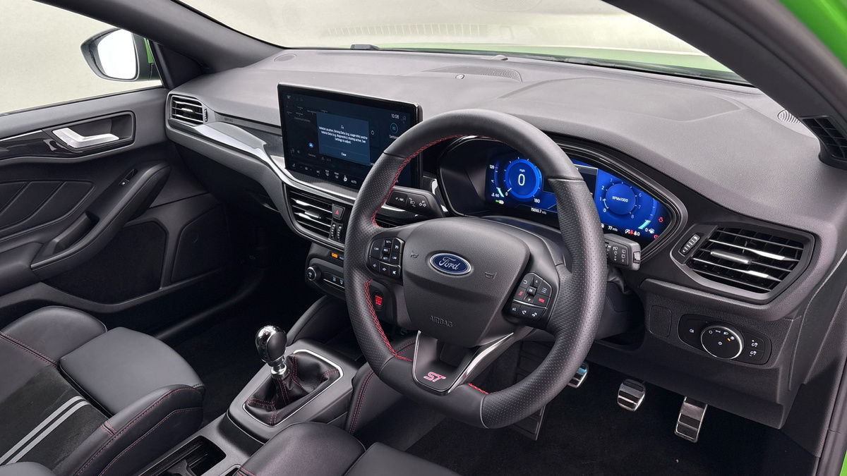 Used Ford Focus 2023 for sale - 76133207: Photo 5