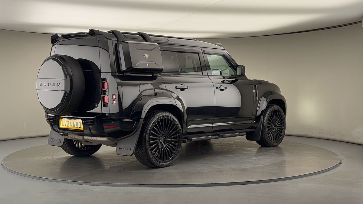 Used Land Rover Defender 110 2024 for sale - 76368757: Photo 21