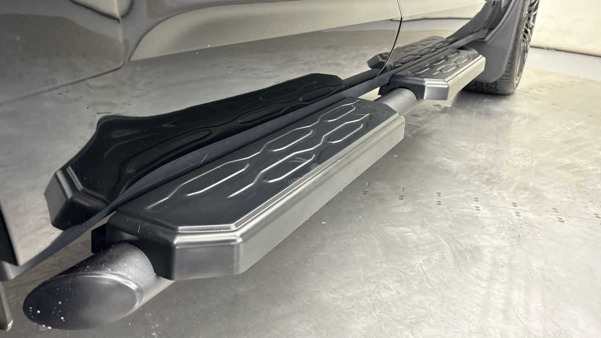 Used Land Rover Defender 110 2024 for sale - 76368757: Photo 27