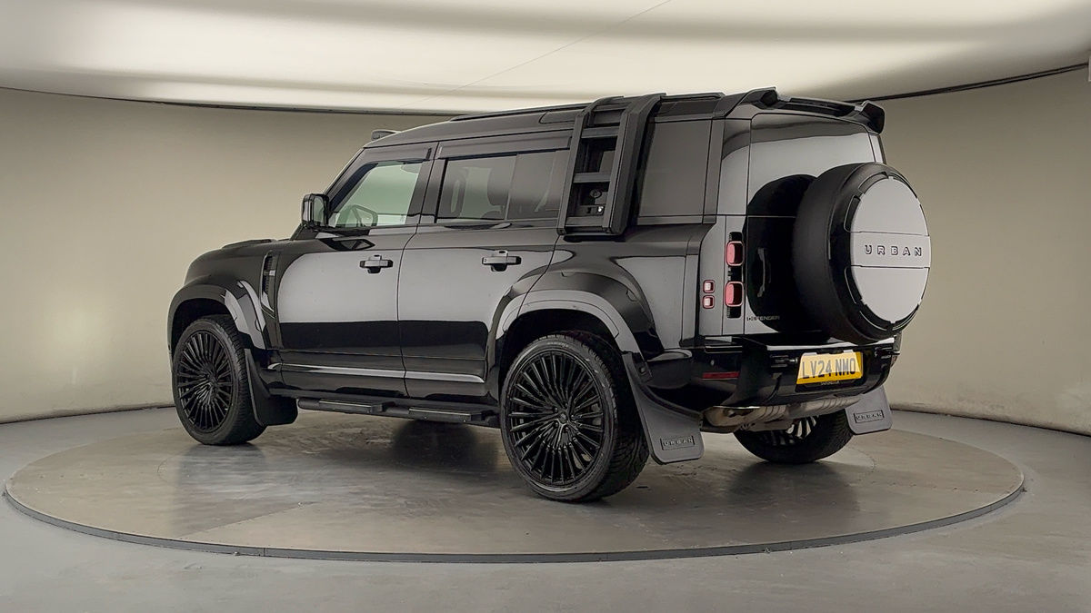 Used Land Rover Defender 110 2024 for sale - 76368757: Photo 31