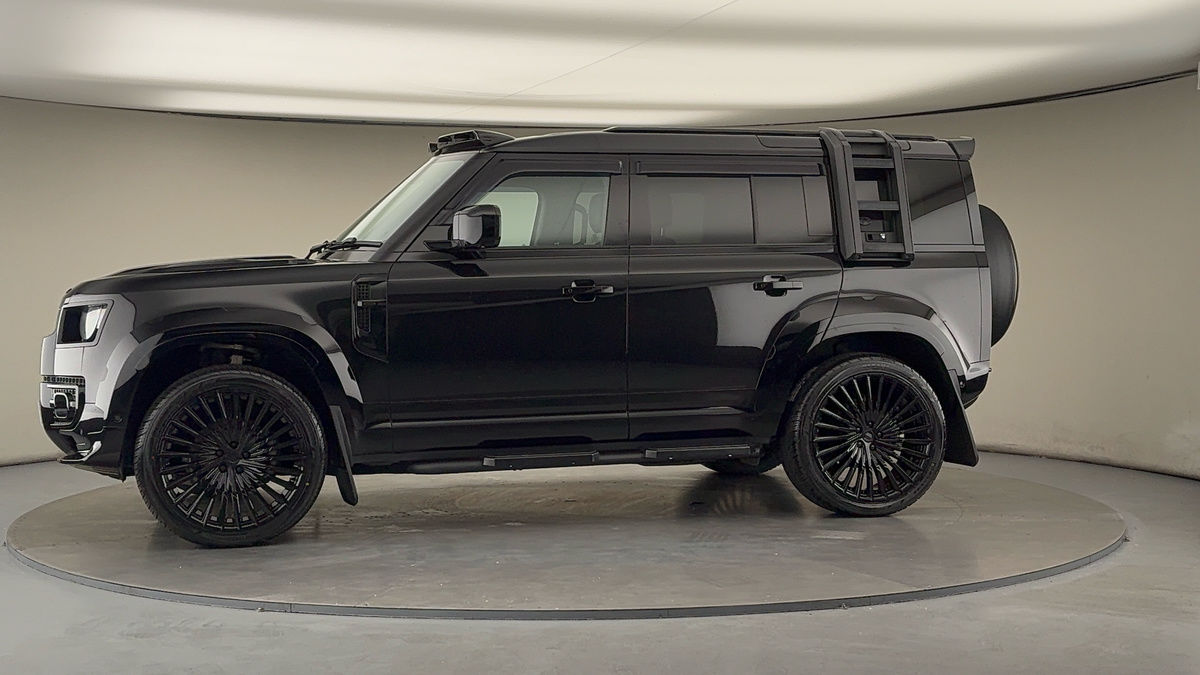 Used Land Rover Defender 110 2024 for sale - 76368757: Photo 34