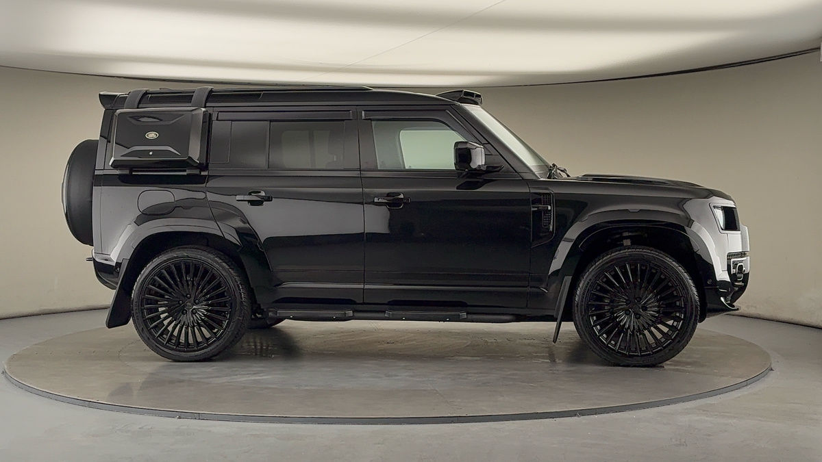 Used Land Rover Defender 110 2024 for sale - 76368757: Photo 42