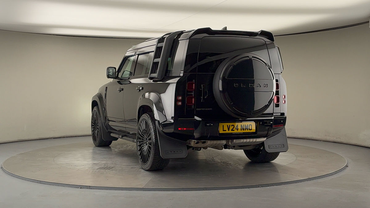 Used Land Rover Defender 110 2024 for sale - 76368757: Photo 48