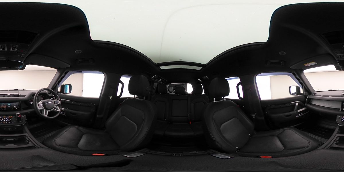 Used Land Rover Defender 110 2024 for sale - 76368757: Photo 50