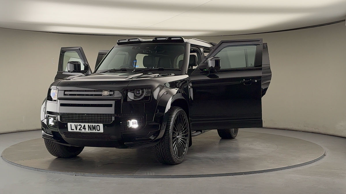 Used Land Rover Defender 110 2024 for sale - 76368757: Photo 56