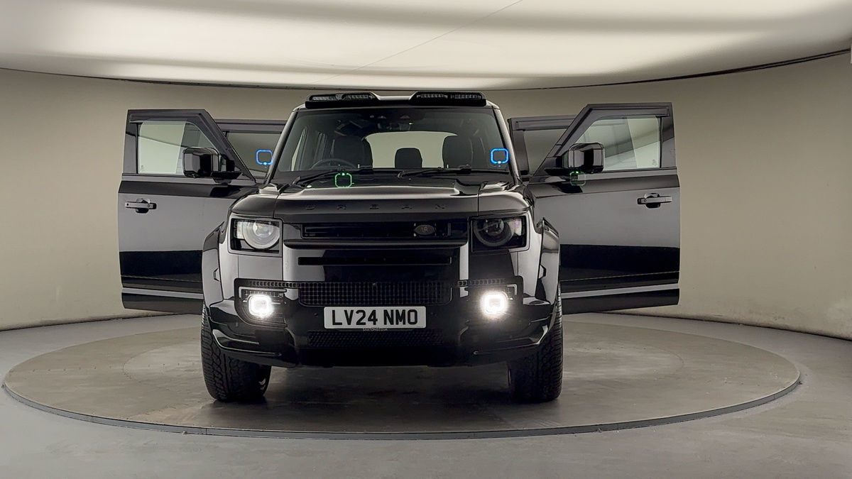 Used Land Rover Defender 110 2024 for sale - 76368757: Photo 57