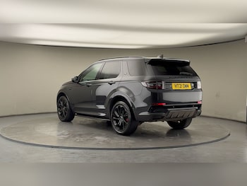 Used Land Rover Discovery Sport 2021 for sale - 77228058: Photo