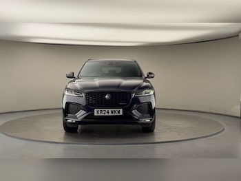 Used Jaguar F-Pace 2024 for sale - 76133291: Photo