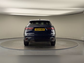 Used Jaguar F-Pace 2024 for sale - 76133291: Photo