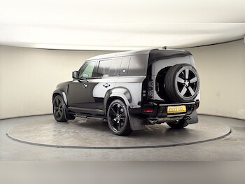 Used Land Rover Defender 110 2022 for sale - 78331537: Photo