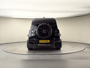 Used Land Rover Defender 110 2022 for sale - 78331537: Photo