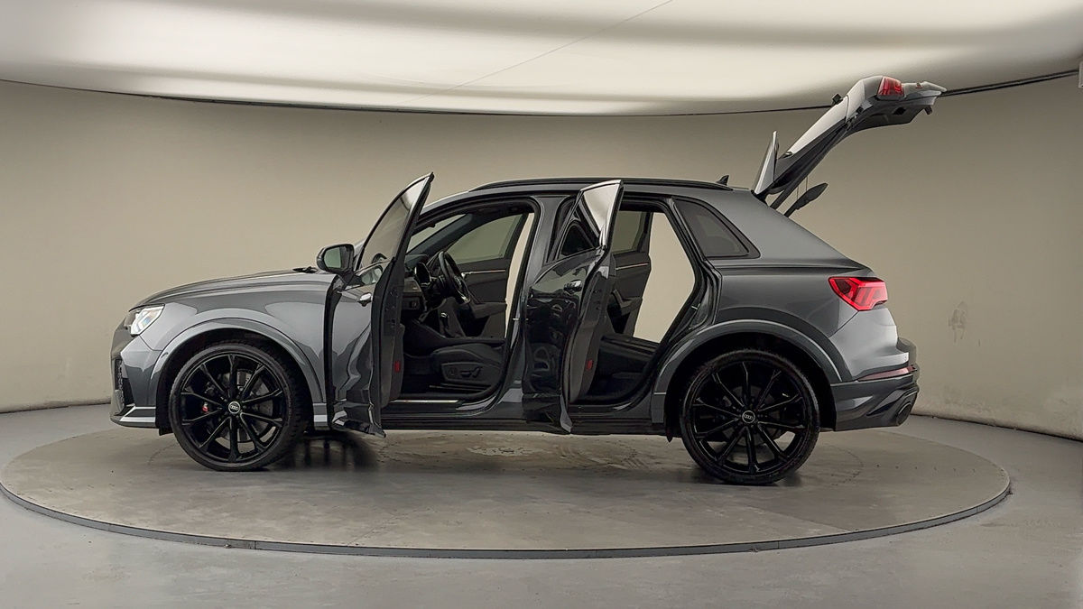 Used Audi RS Q3 2020 for sale - 77027790: Photo 46