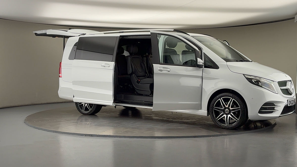 Used Mercedes-Benz V-Class 2022 for sale - 78213236: Photo 57