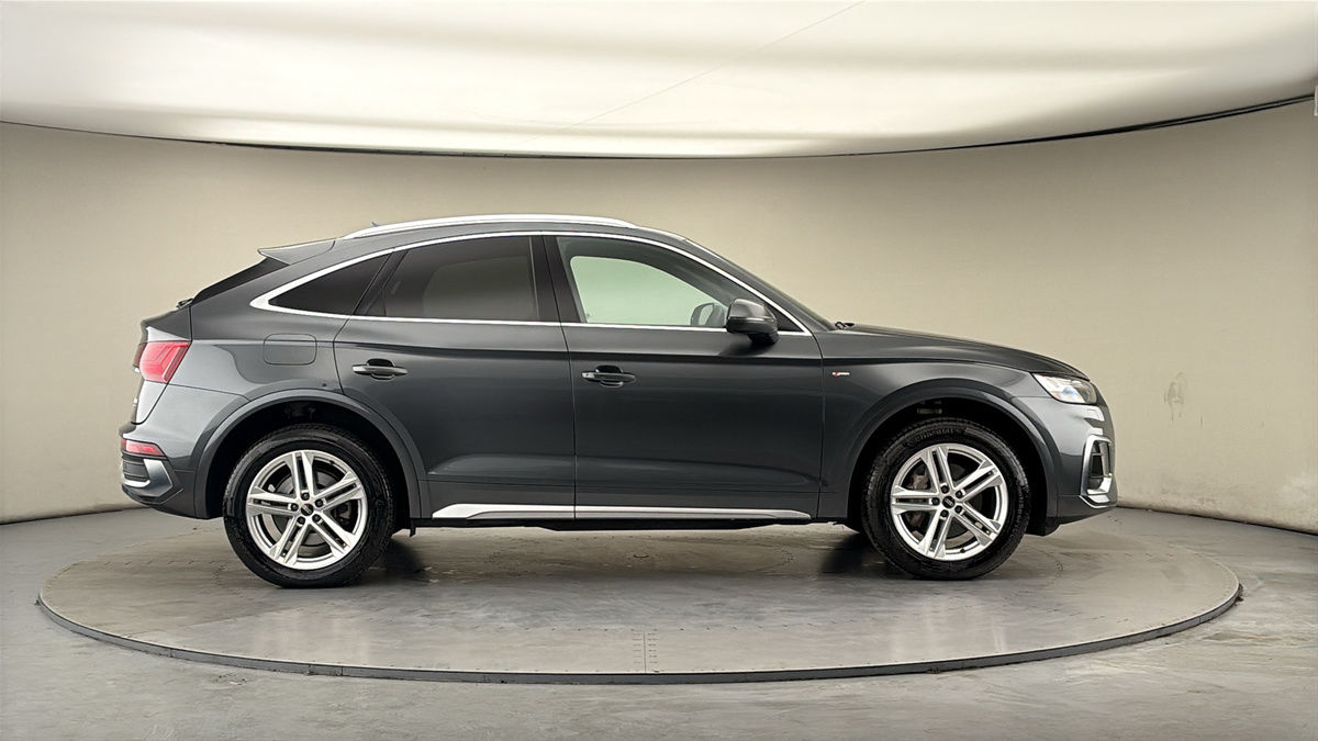 Used Audi Q5 2023 for sale - 77906155: Photo 16