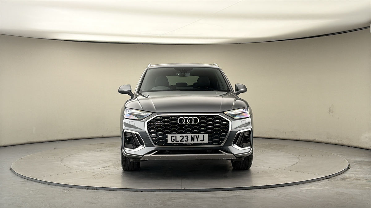 Used Audi Q5 2023 for sale - 77906155: Photo 3