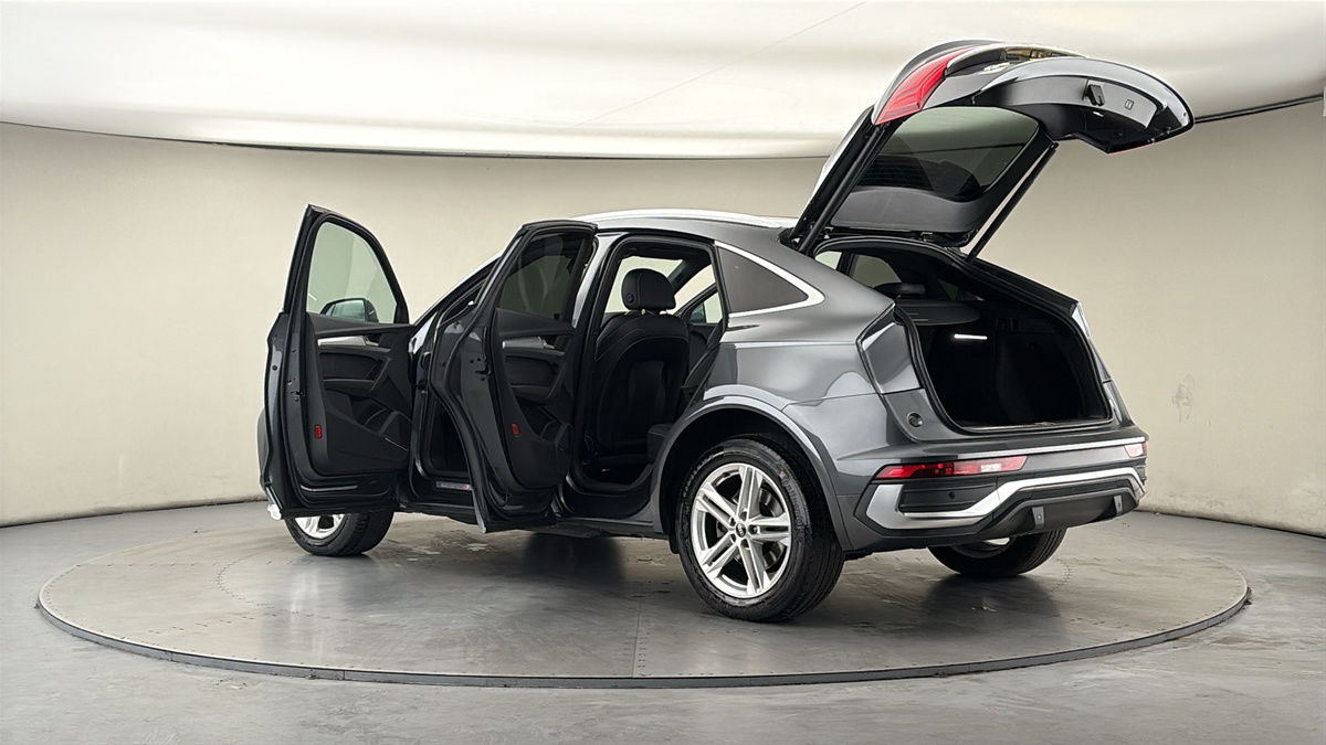 Used Audi Q5 2023 for sale - 77906155: Photo 43