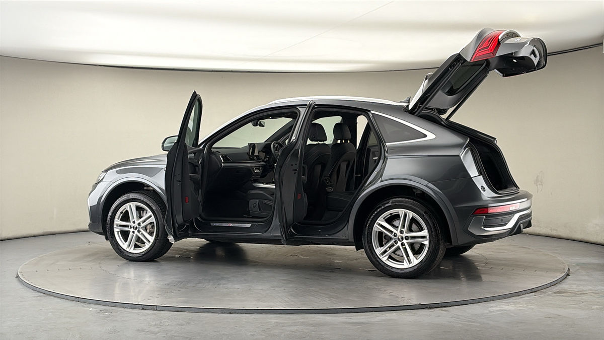 Used Audi Q5 2023 for sale - 77906155: Photo 45