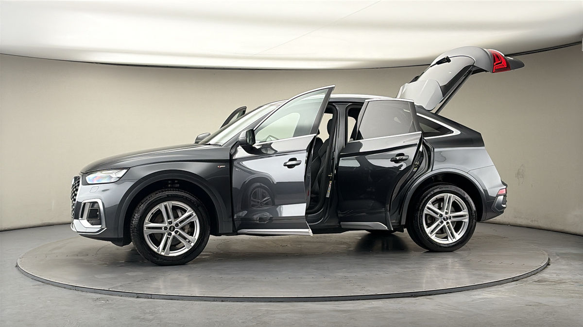 Used Audi Q5 2023 for sale - 77906155: Photo 47