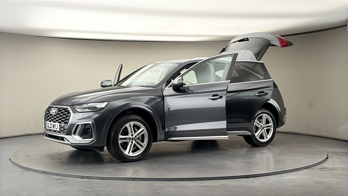 Used Audi Q5 2023 for sale - 77906155: Photo 48