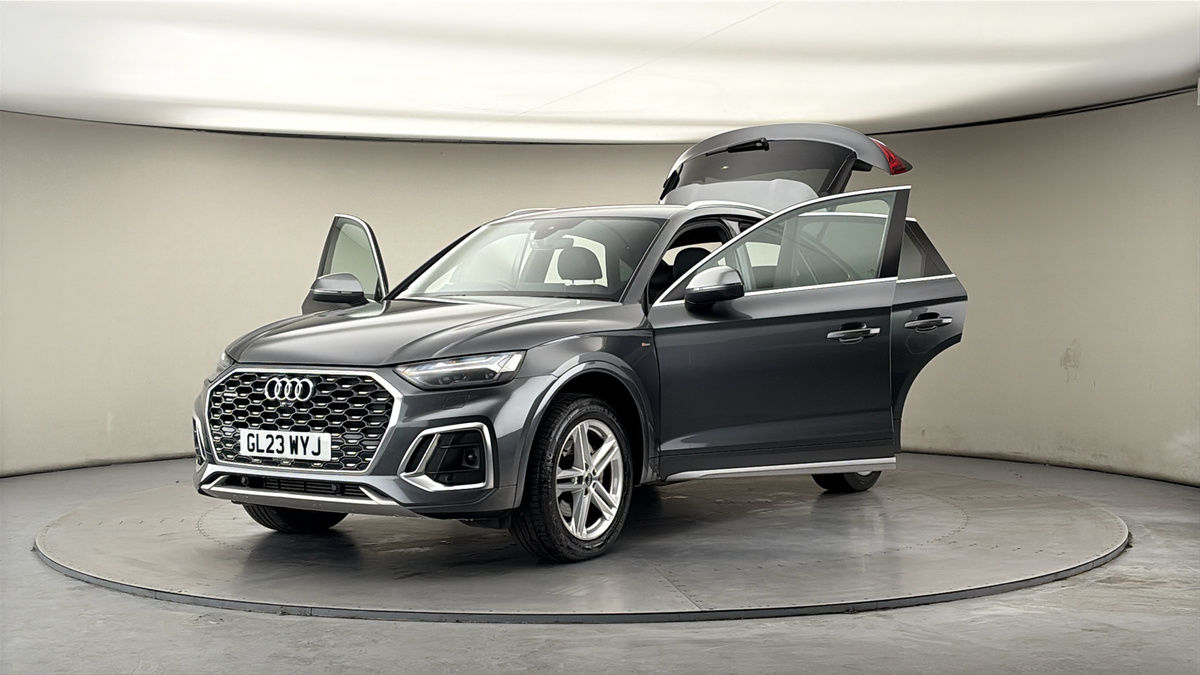 Used Audi Q5 2023 for sale - 77906155: Photo 49