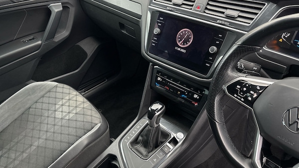 Used Volkswagen Tiguan 2021 for sale - 75962069: Photo 18