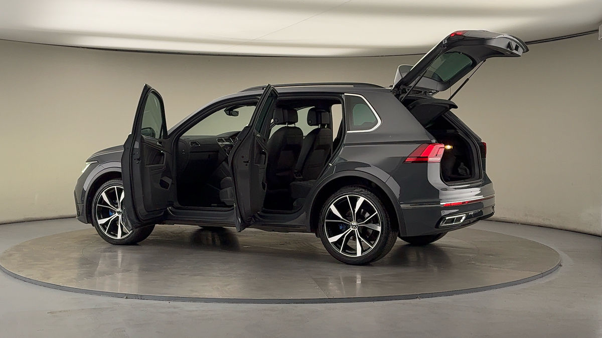 Used Volkswagen Tiguan 2021 for sale - 75962069: Photo 45