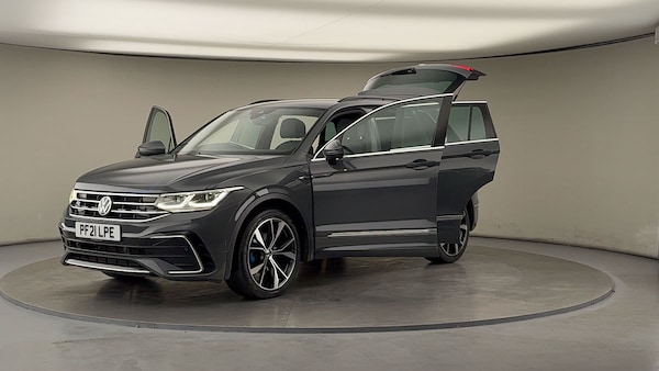 Used Volkswagen Tiguan 2021 for sale - 75962069: Photo 49
