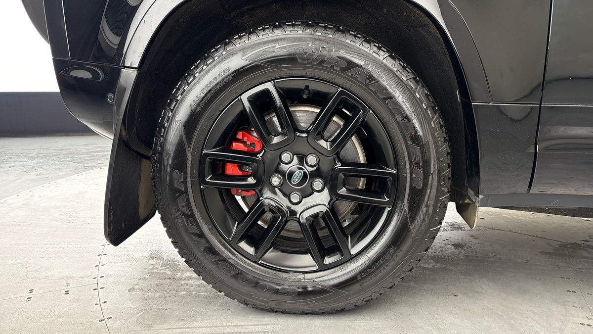 Used Land Rover Defender 90 2022 for sale - 77437967: Photo 10