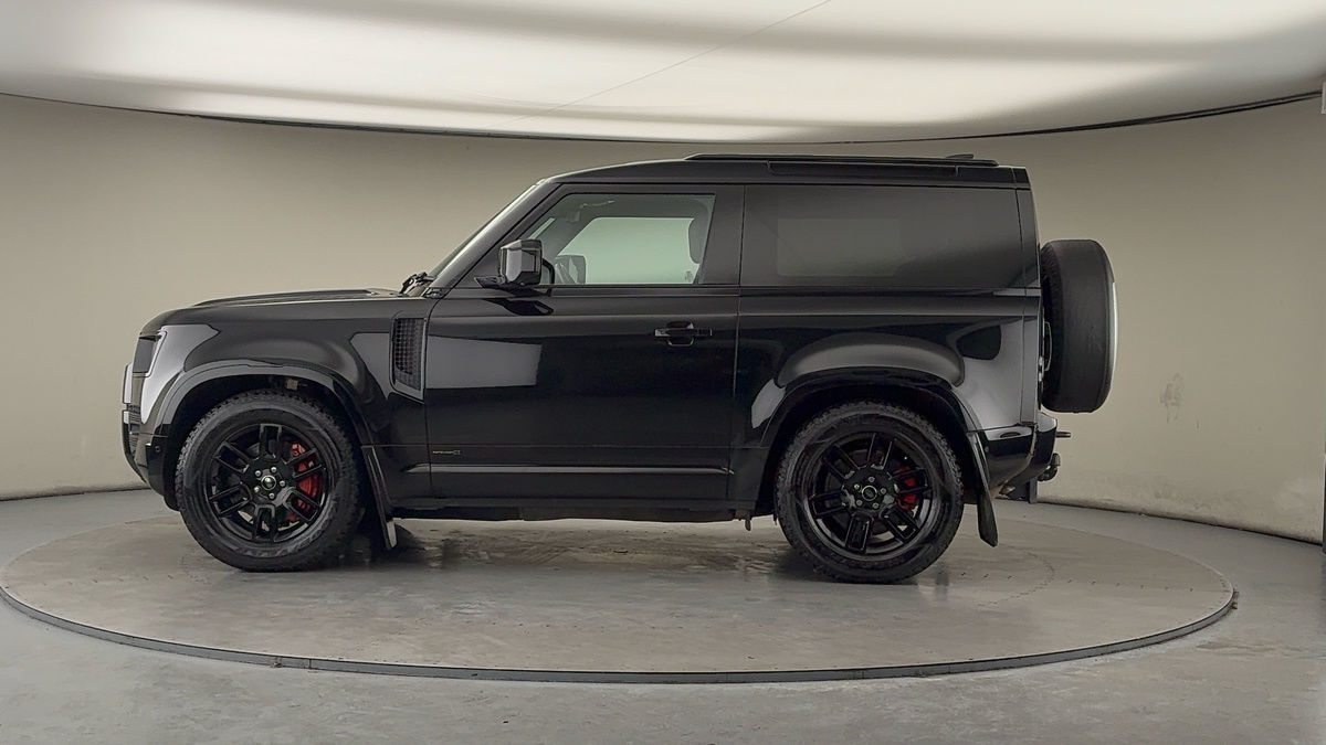 Used Land Rover Defender 90 2022 for sale - 77437967: Photo 15