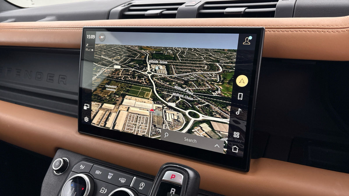 Used Land Rover Defender 90 2022 for sale - 77437967: Photo 17