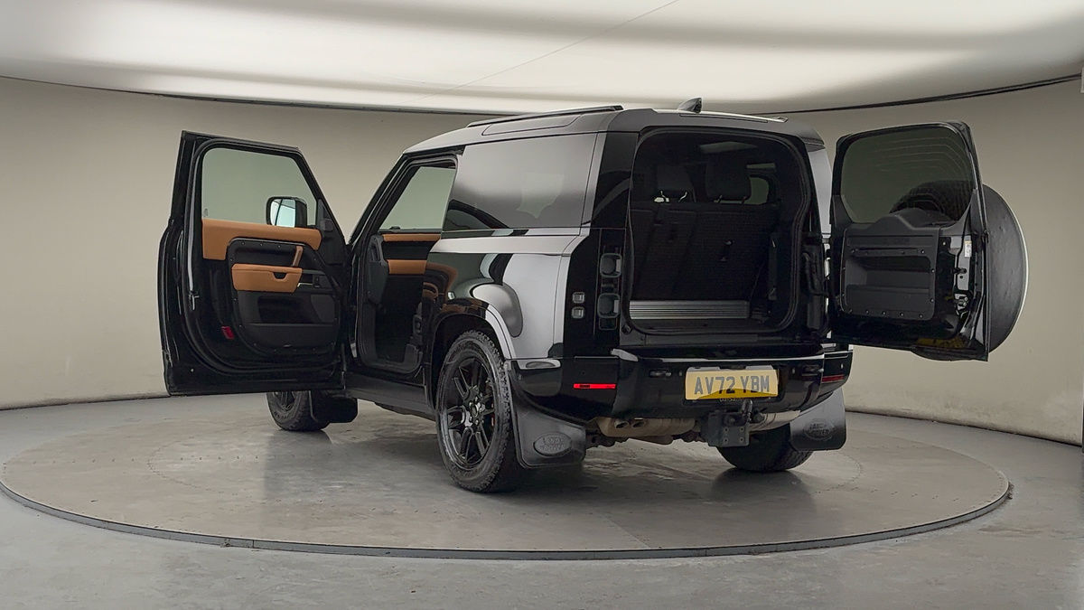 Used Land Rover Defender 90 2022 for sale - 77437967: Photo 23