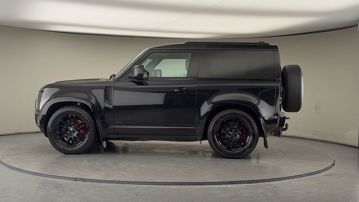 Used Land Rover Defender 90 2022 for sale - 77437967: Photo 28