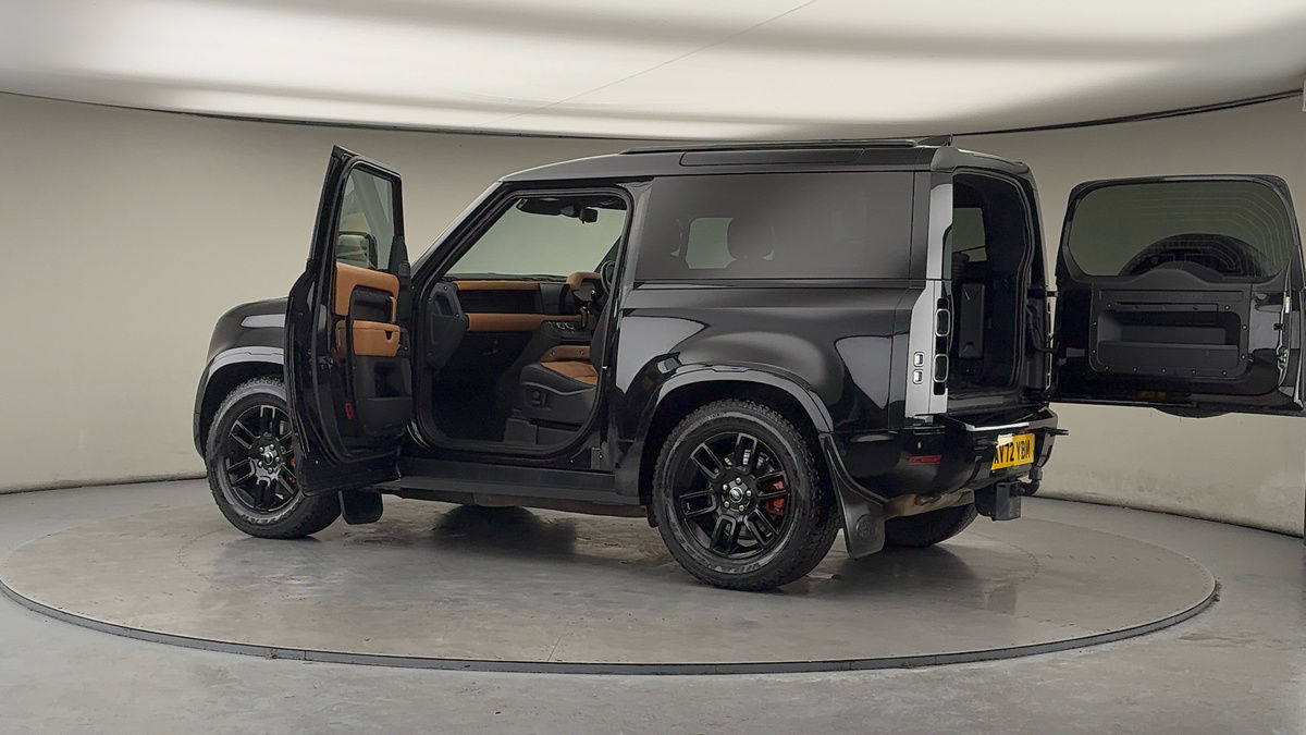 Used Land Rover Defender 90 2022 for sale - 77437967: Photo 46