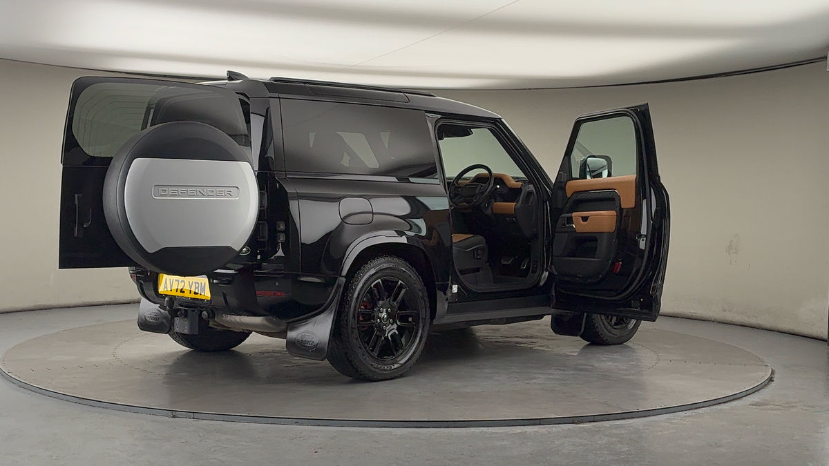 Used Land Rover Defender 90 2022 for sale - 77437967: Photo 59