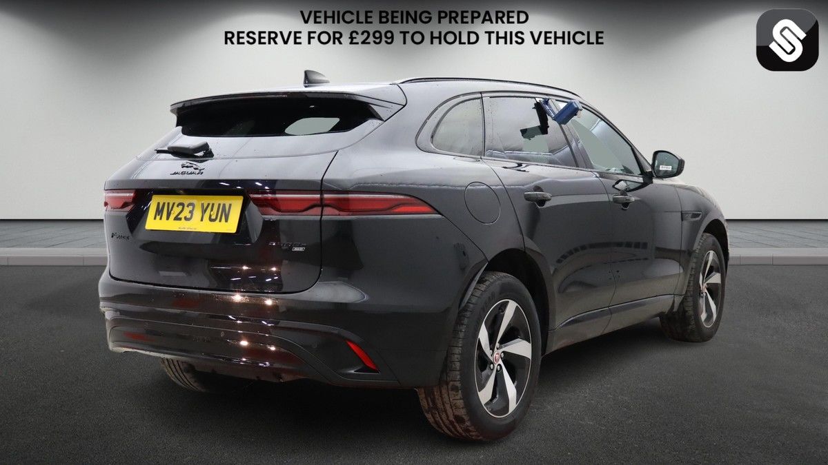 Used Jaguar F-Pace 2023 for sale - 78045307: Photo 4