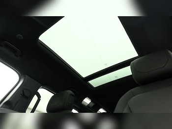 Used Land Rover Defender 2024 for sale - 75560624: Photo