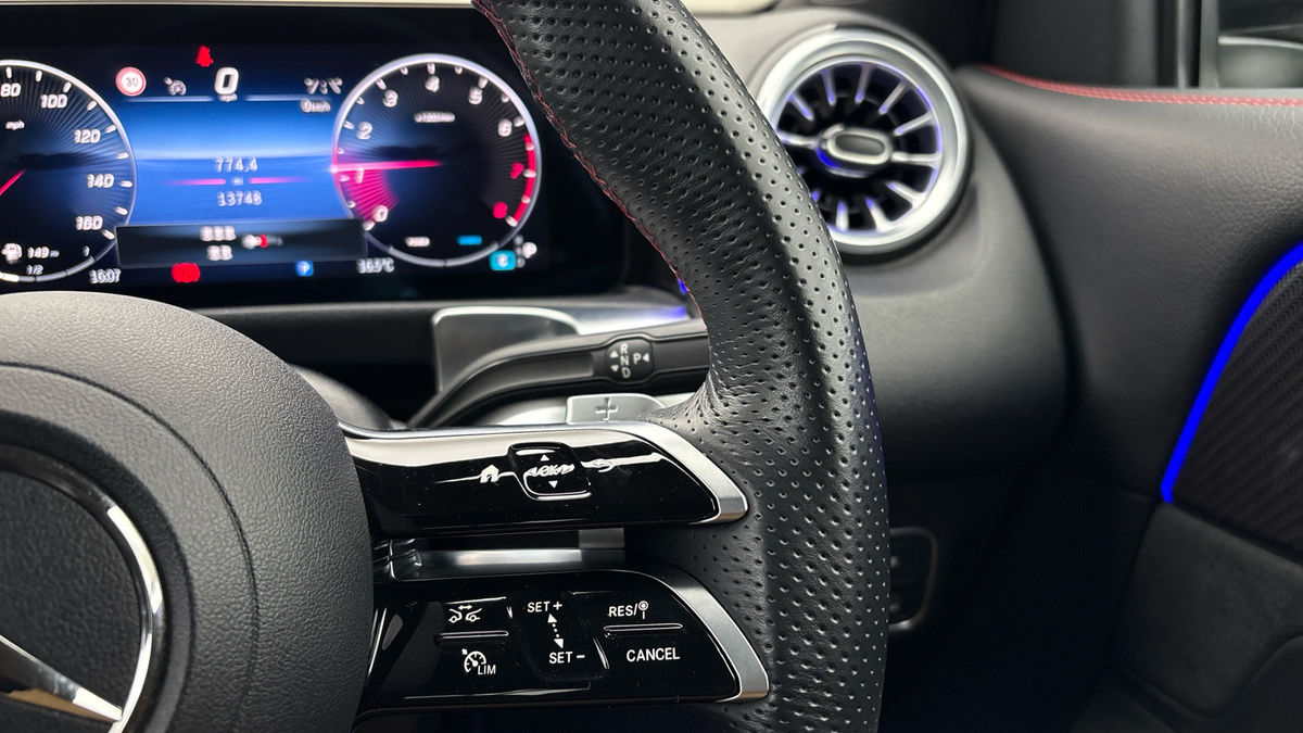 Used Mercedes-Benz GLB 2025 for sale - 76884631: Photo 14