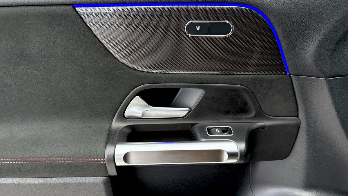 Used Mercedes-Benz GLB 2025 for sale - 76884631: Photo 19