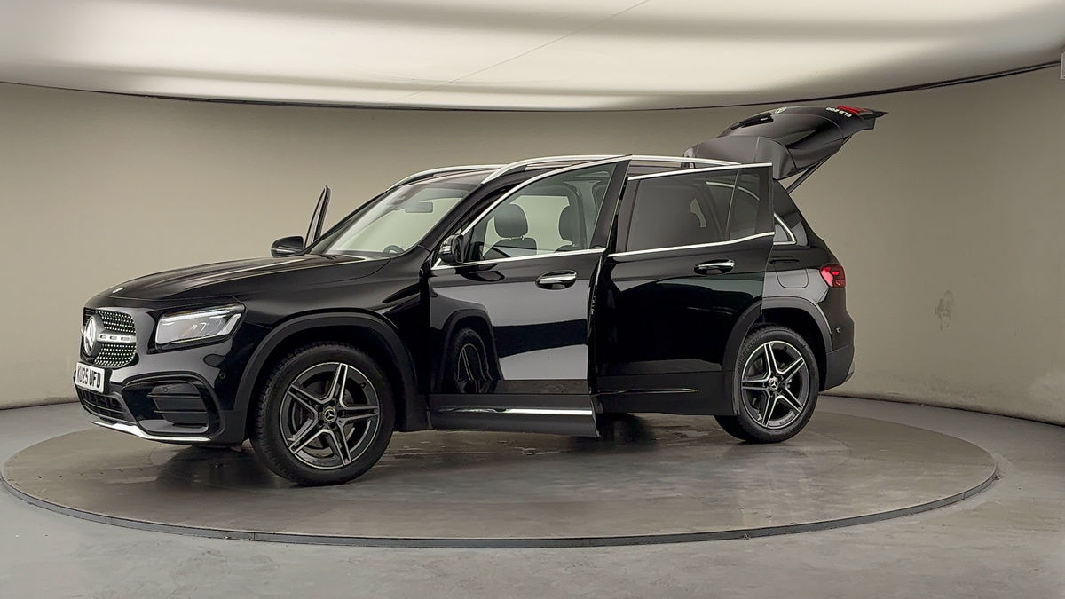 Used Mercedes-Benz GLB 2025 for sale - 76884631: Photo 50