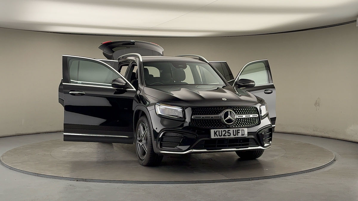 Used Mercedes-Benz GLB 2025 for sale - 76884631: Photo 54