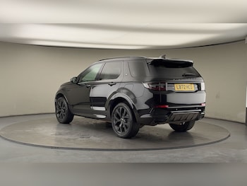 Used Land Rover Discovery Sport 2022 for sale - 76821439: Photo
