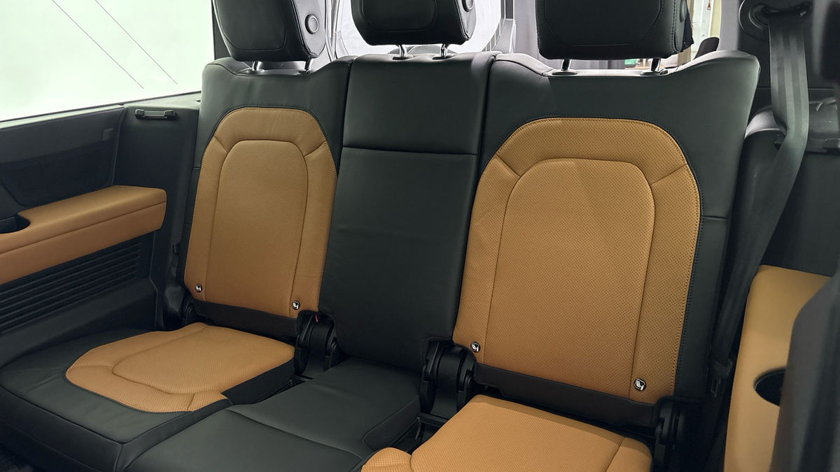 Used Land Rover Defender 130 2023 for sale - 77129259: Photo 27