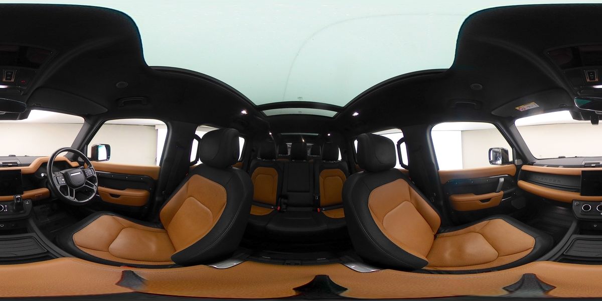 Used Land Rover Defender 130 2023 for sale - 77129259: Photo 47