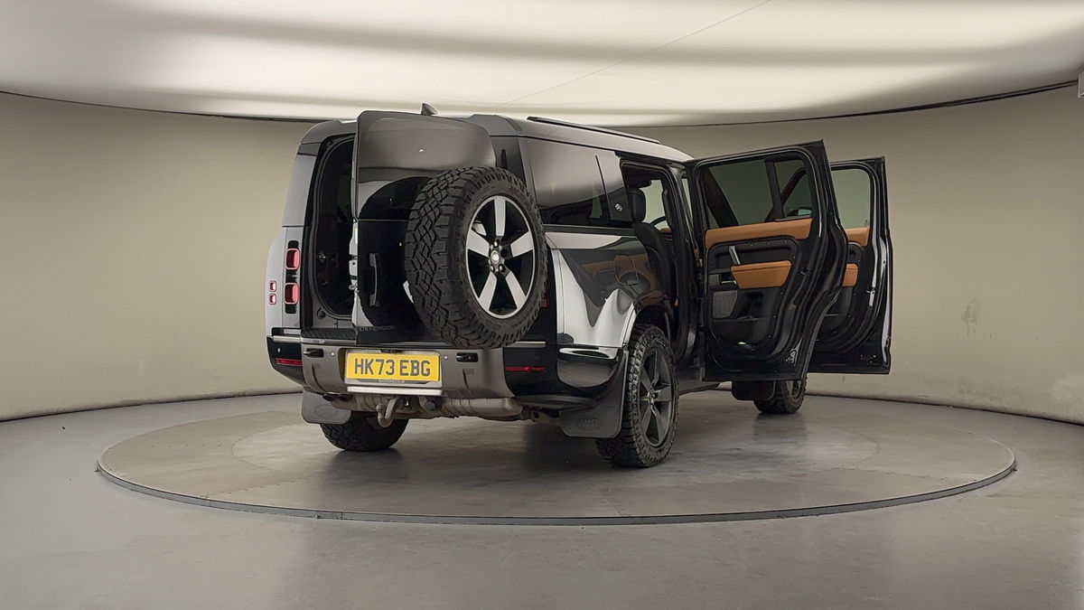 Used Land Rover Defender 130 2023 for sale - 77129259: Photo 62