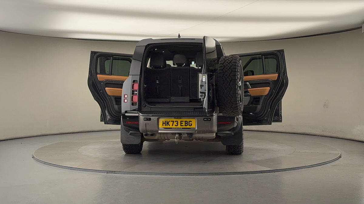 Used Land Rover Defender 130 2023 for sale - 77129259: Photo 63